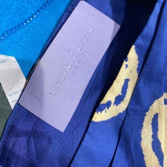 Vera Wang Lavender Label Polka Dot Wrap Dress V Neck Sleeveless Navy Gold Size 6 - Picture 7 of 11